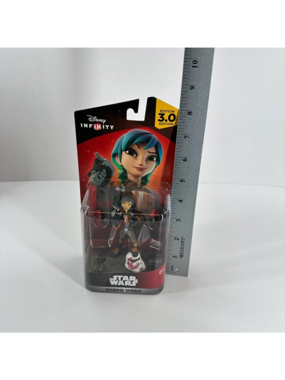 Disney Infinity Edition 3.0 Star Wars Sabine Wren Figure 6+ Mandalorian Rebels - Picture 8 of 8